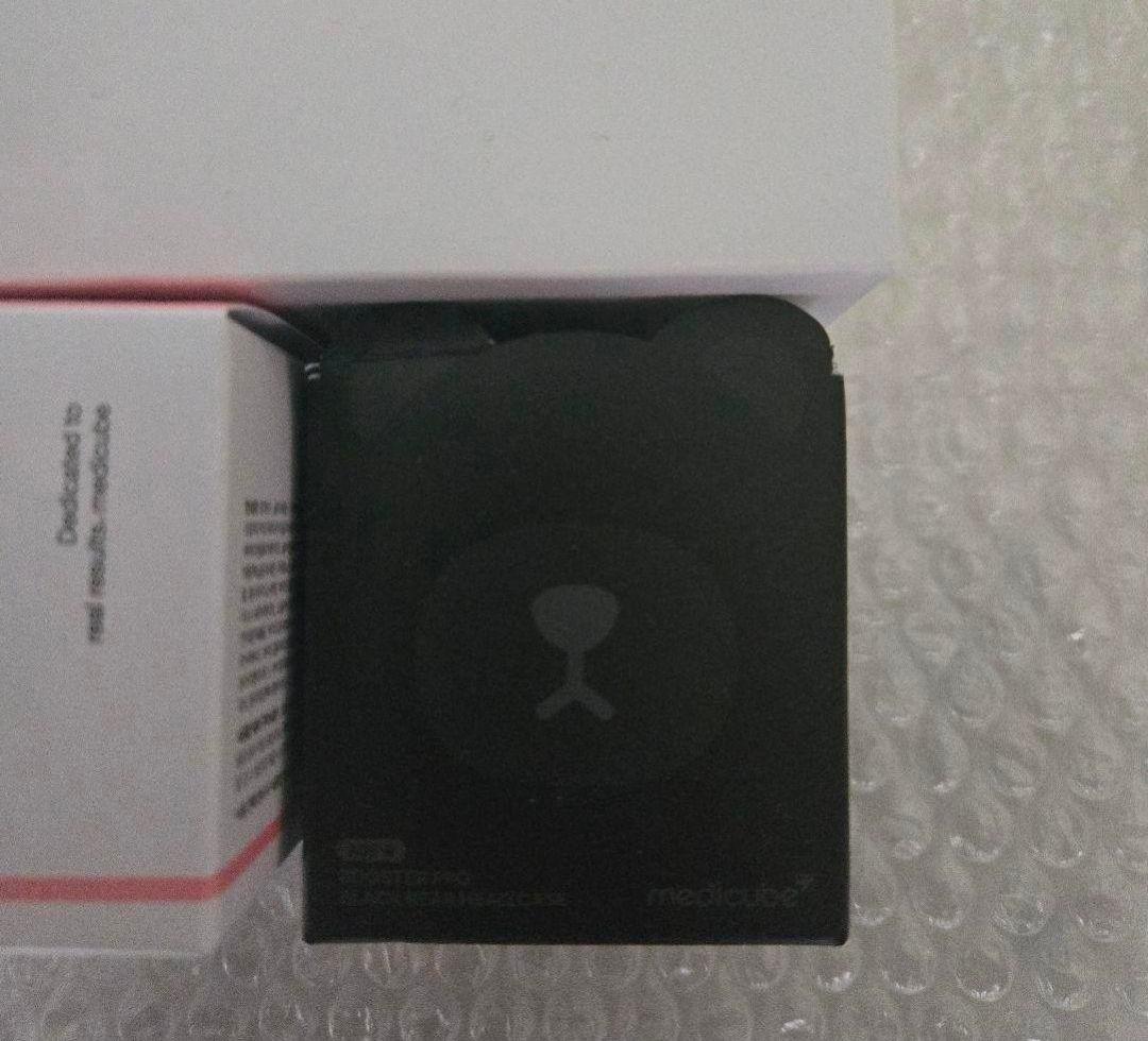 メディキューブ　美顔器　ブースタープロ　クリーム　セラム