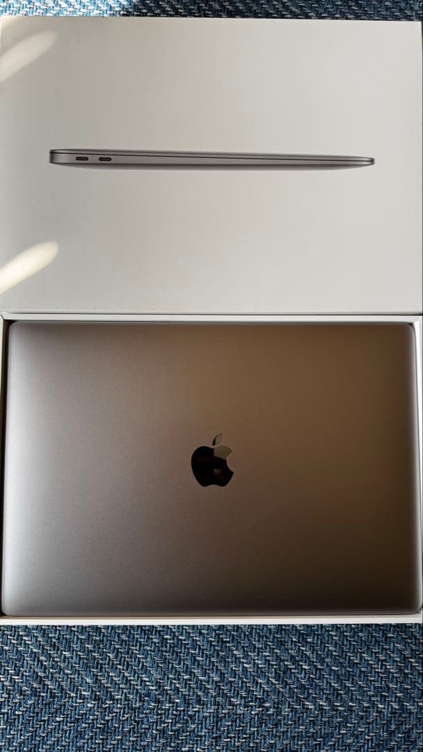 MacBook Air M1 スペースグレー 512G