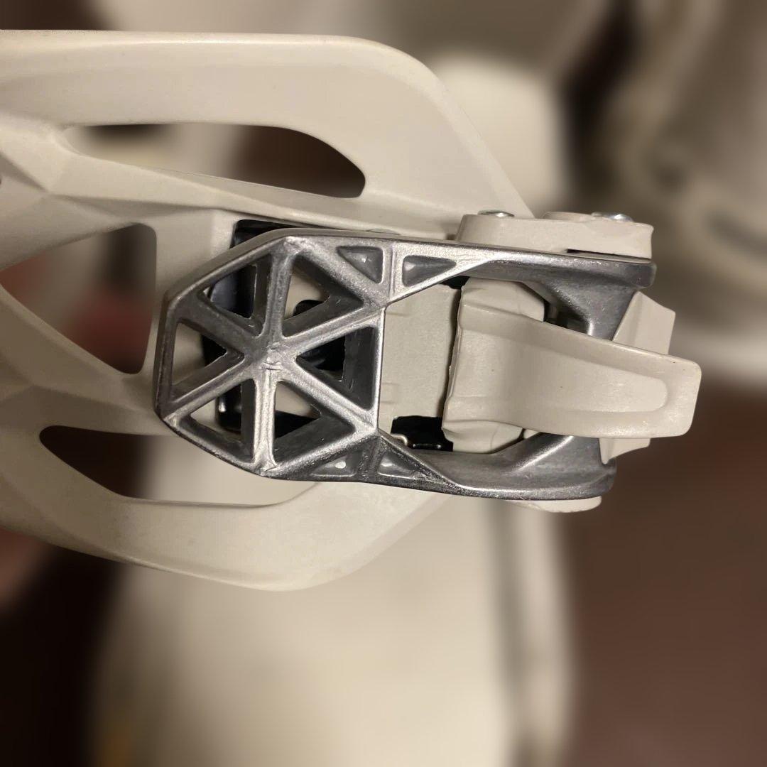 SALOMON MIRAGE Ｓサイズ　22／23モデル