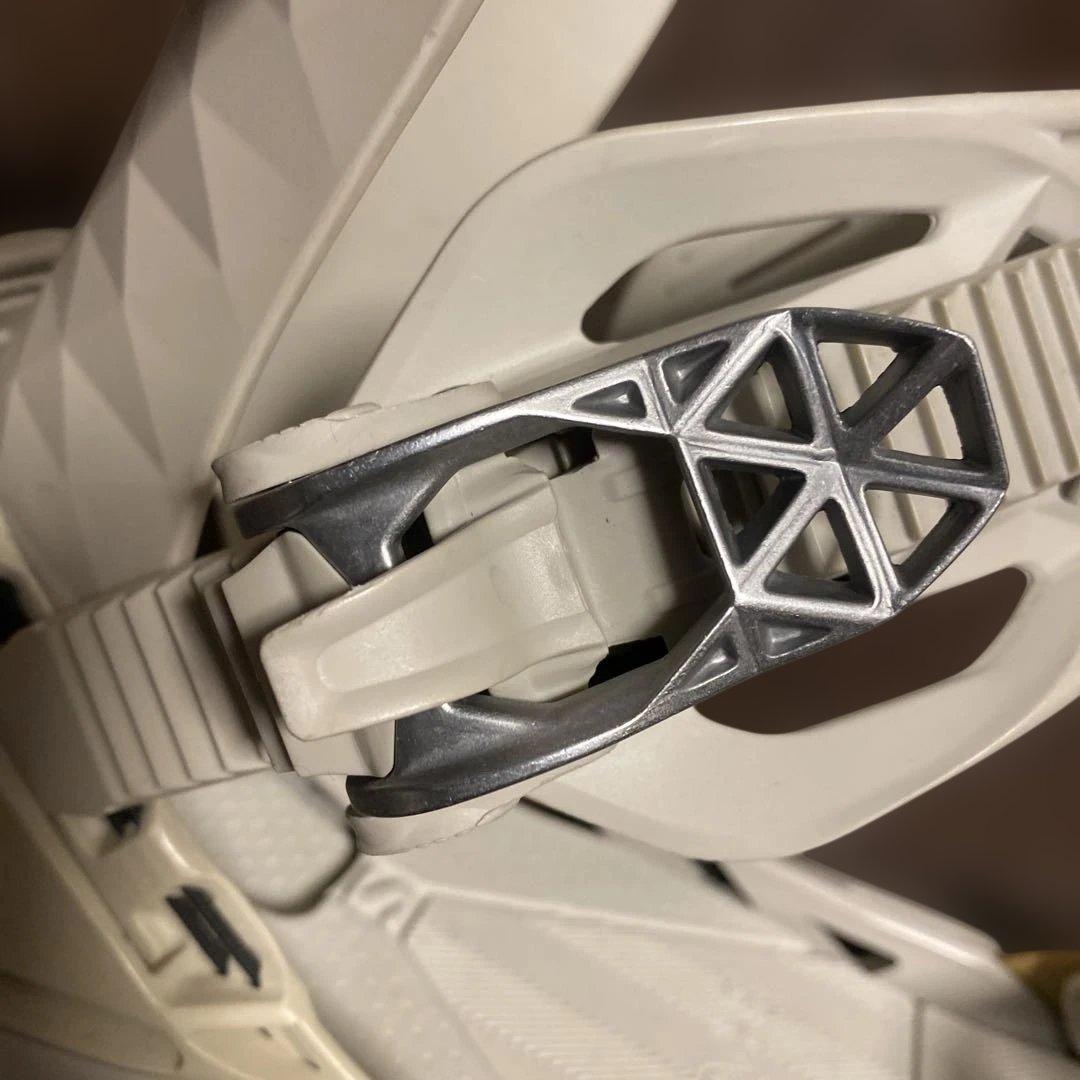 SALOMON MIRAGE Ｓサイズ　22／23モデル