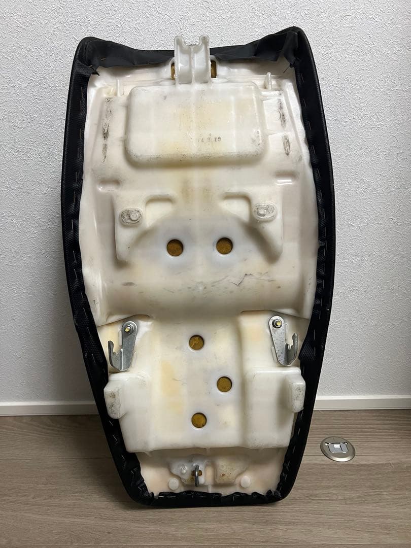 【Mr.】cb400sf nc42 純正シート