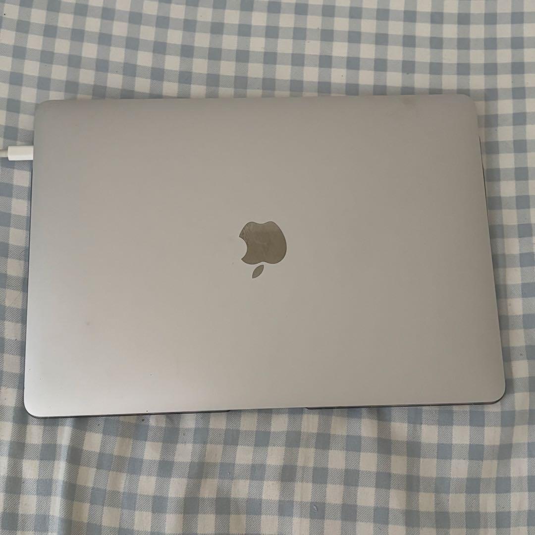 MacBook Air 2020 13インチ　i5
