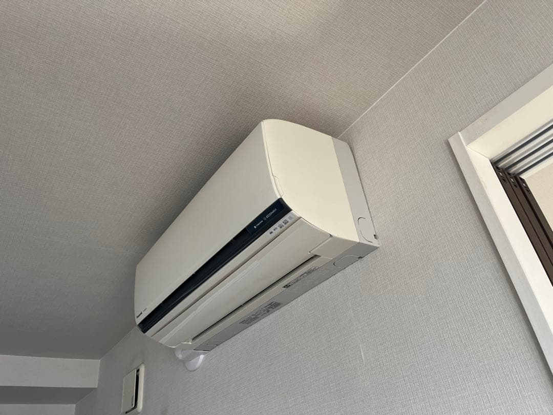 Panasonic 壁掛けエアコン 18畳CS-566CGX2-W 2016年