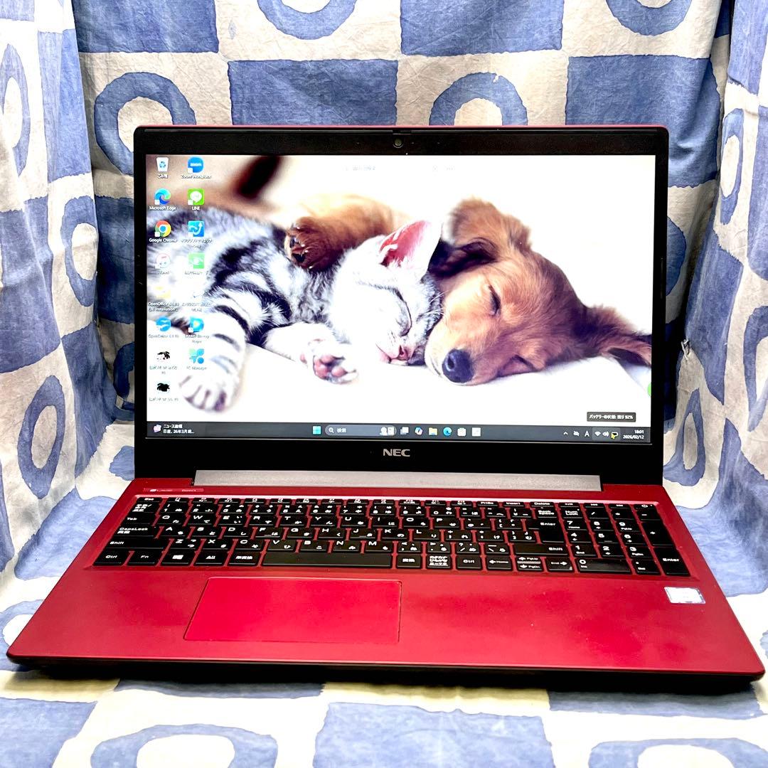 第8世代！快速SSD256GB☆貴重赤ノートPC♪ブルーレイ&カメラ！Win11