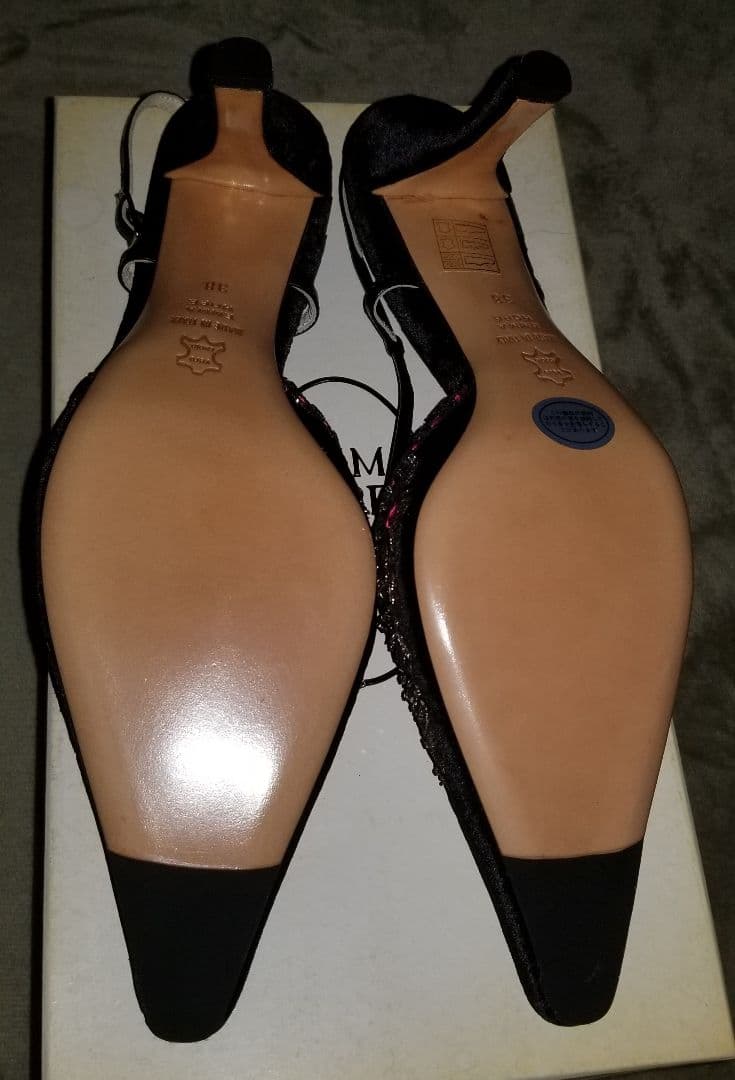 ハイヒール　ビーズ刺繍ビジュー黒 イタリア製　Emma Hope