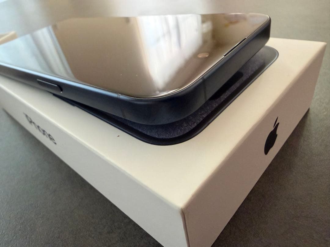 【美品電池93%】iPhone15 Proブルーチタニウム256GBSIMフリ-