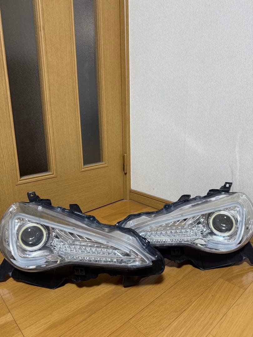 クリスタルアイ　ヘッドライト86 BRZ