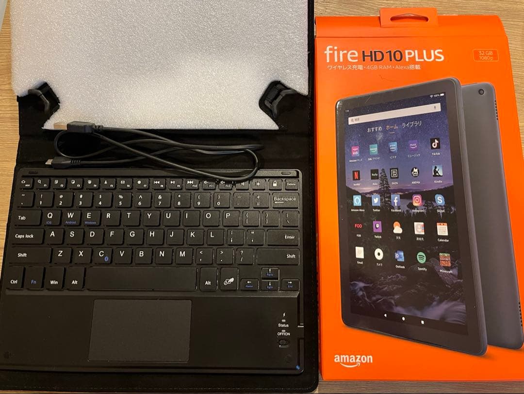 （タブレット）fire HD 10 PLUS 11世代 ※キーボード付き