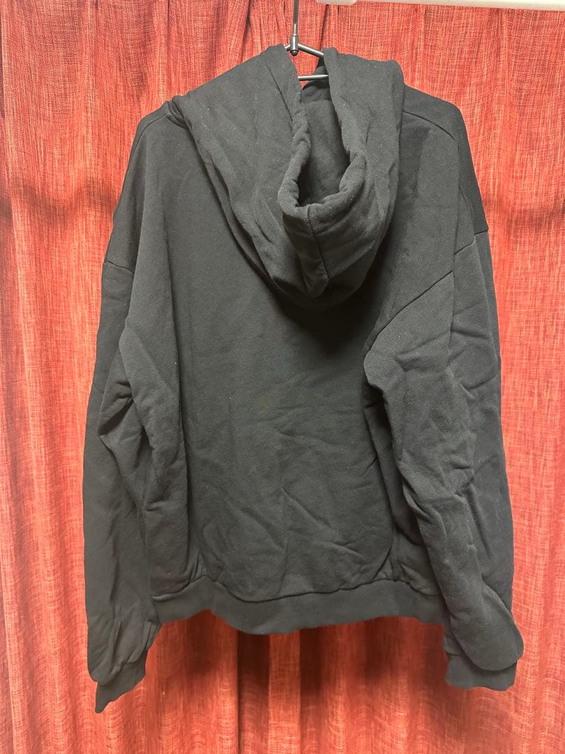 セリーヌ　パーカー　黒