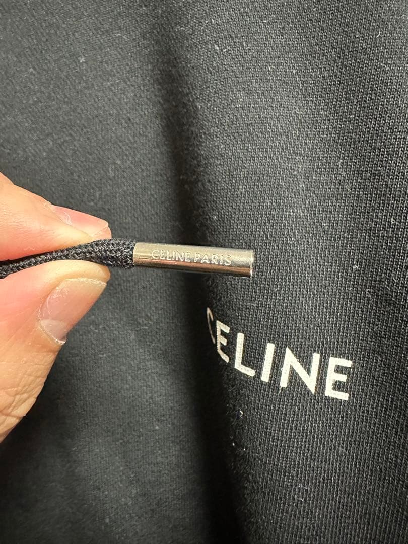 セリーヌ　パーカー　黒