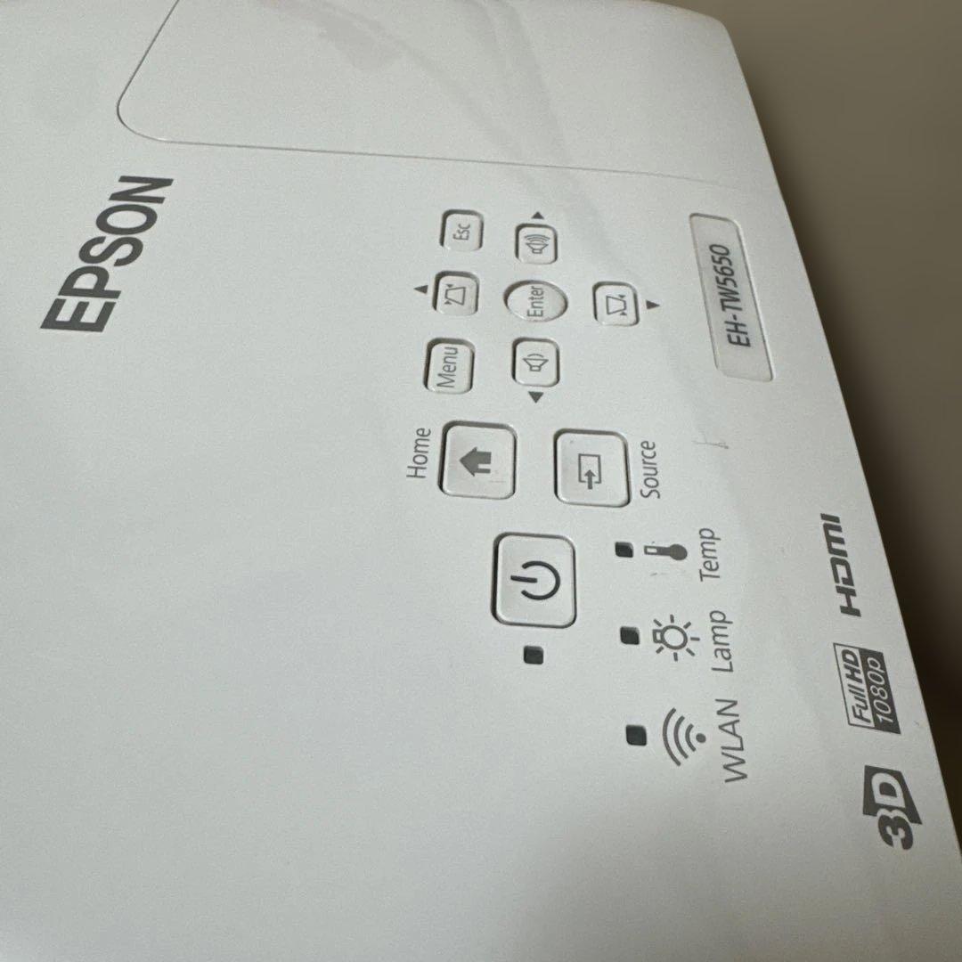 Epson EH-TW5650 プロジェクター本体　ランプ4552時間　エプソン