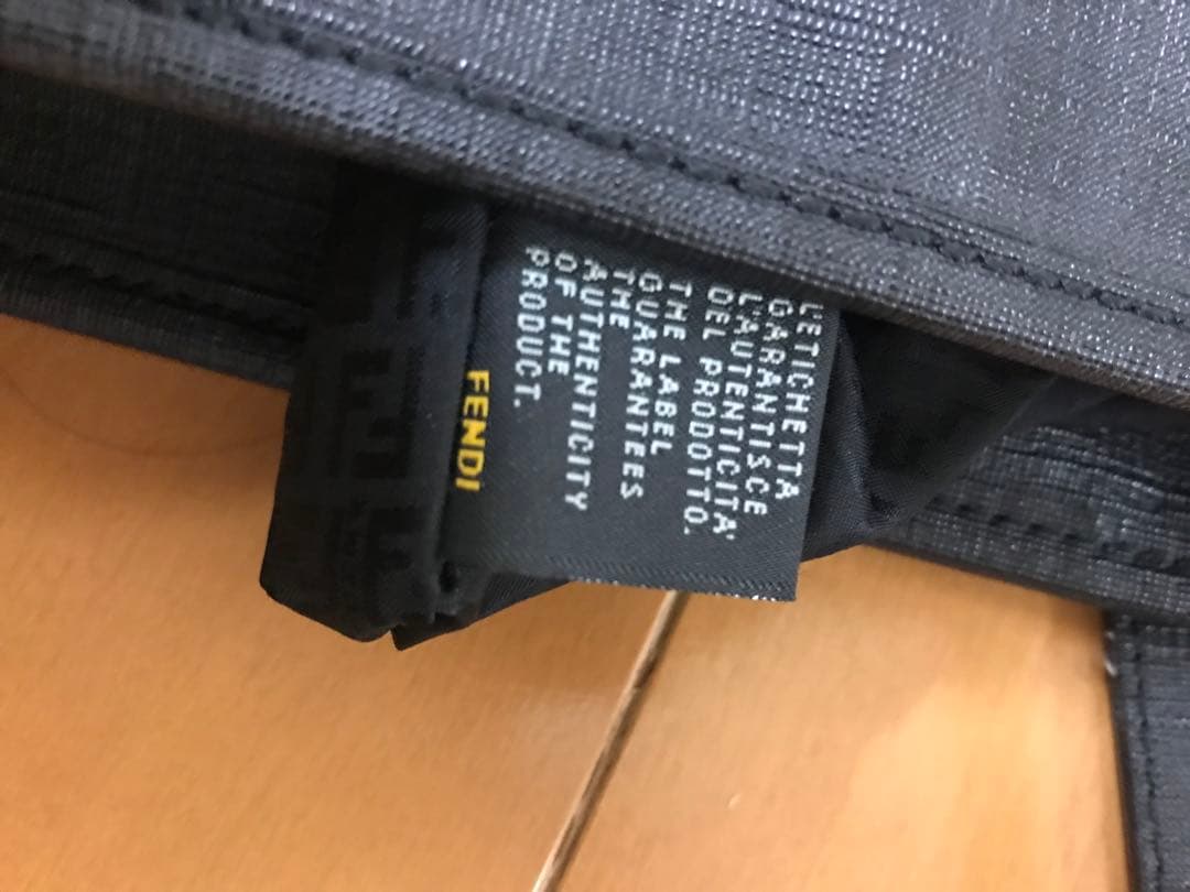 MONO様　FENDI 黒 軽量バッグ