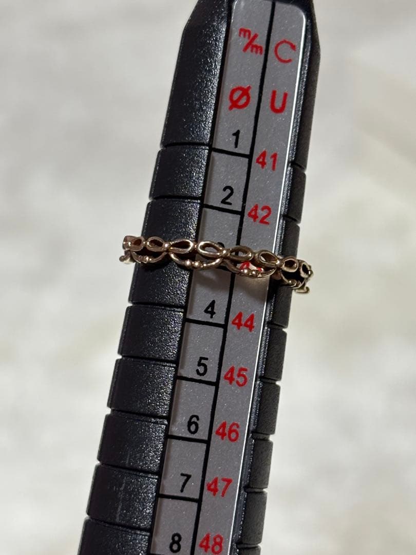 K10YG リボンモチーフ　ピンキーリング　3号