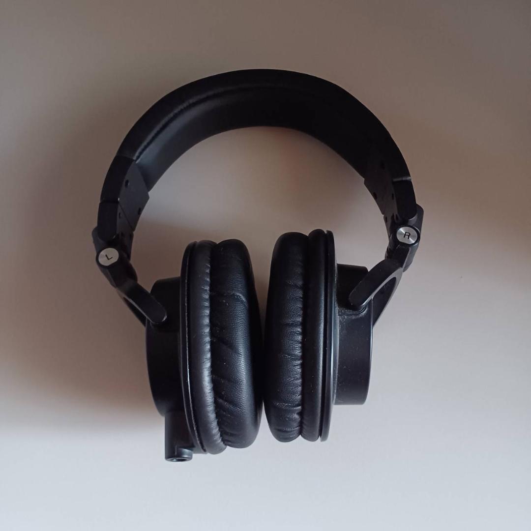 最安値 オーディオテクニカ ATH-M50x ブラック