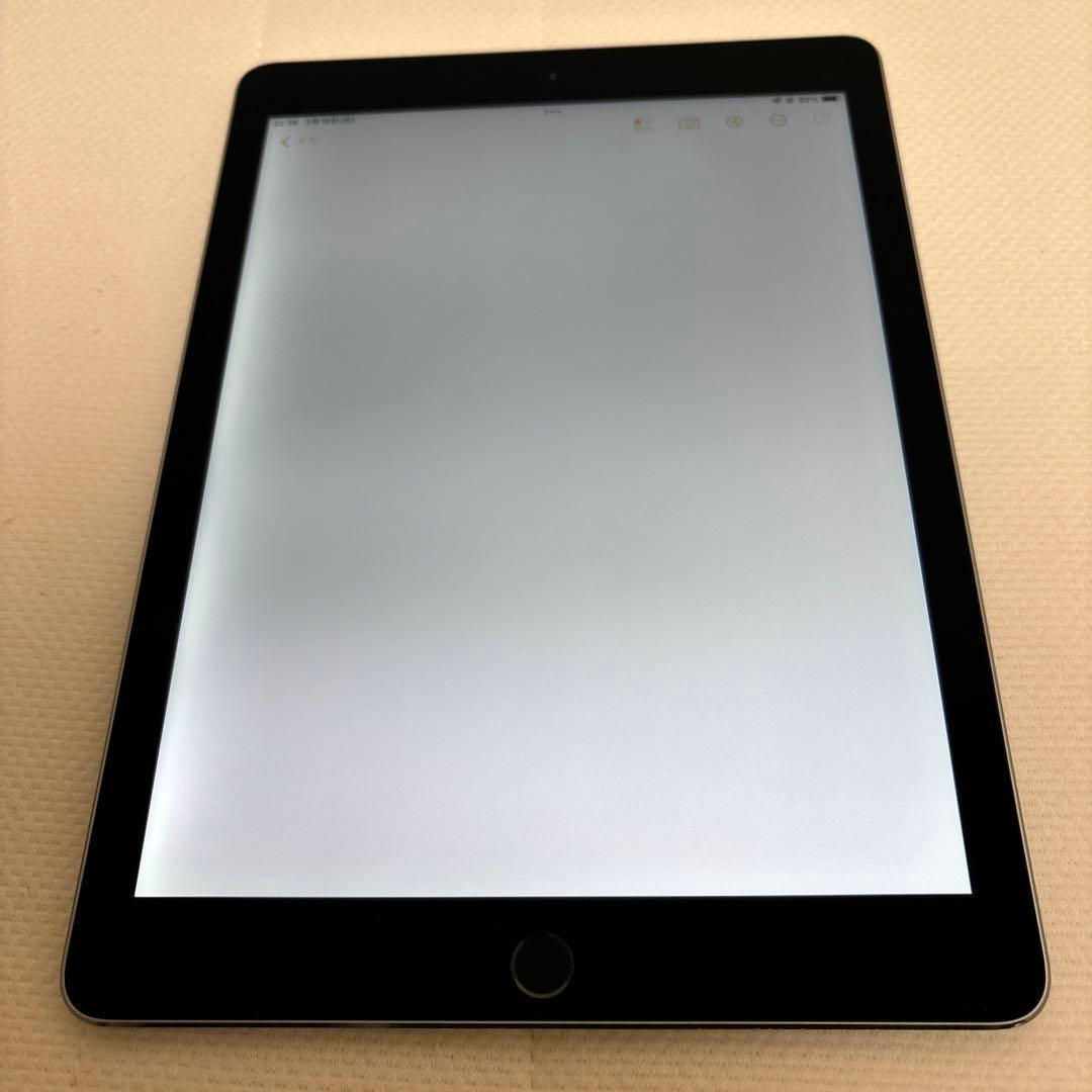 iPadAir2 第2世代 64GB WIFIモデル　MGKL2J/A