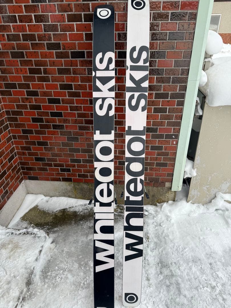 ファットスキー　パウダースキー　新雪