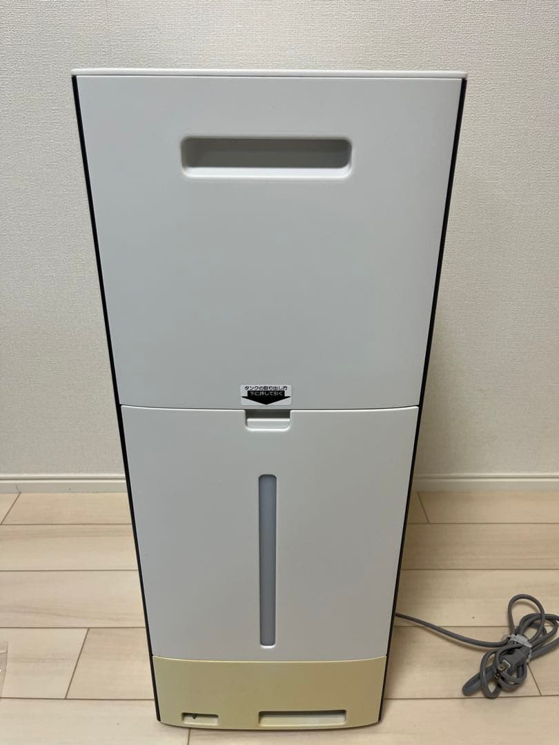 シャープ NEXT 加湿空気清浄機 KI-PX70-W 2023年製