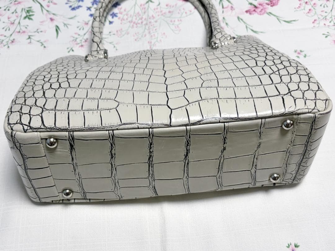 新品 定価14万円 CROIX  クロコダイル バッグ ホワイト系