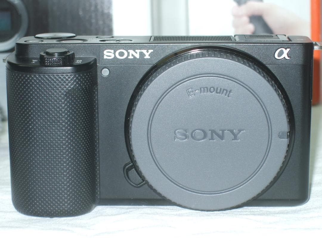 ZV-E10／レンズ SEL16F28／シューティンググリップGP-VPT2BT