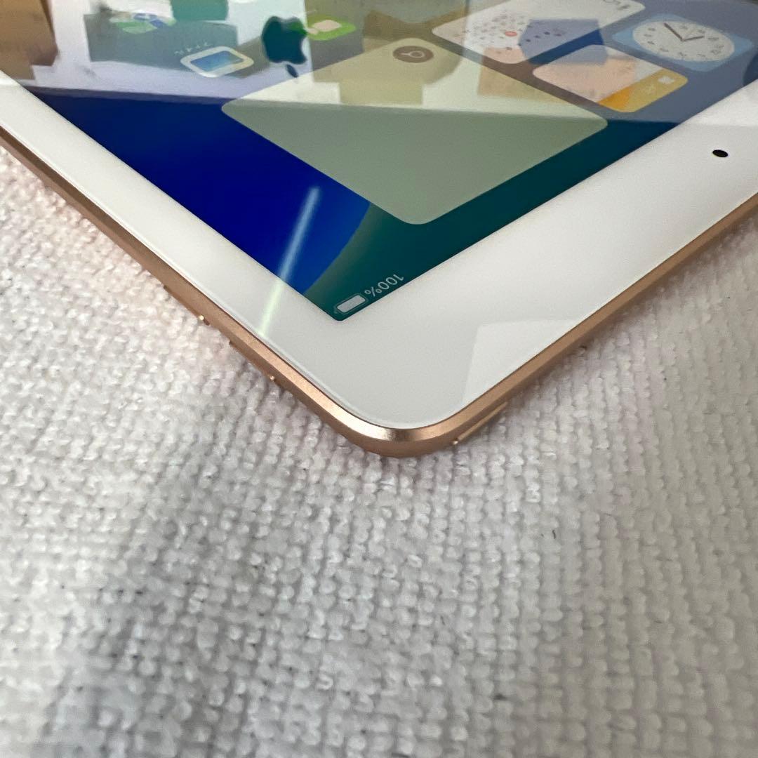 Apple iPad (第6世代) 32GB ゴールド Wi-Fiモデル