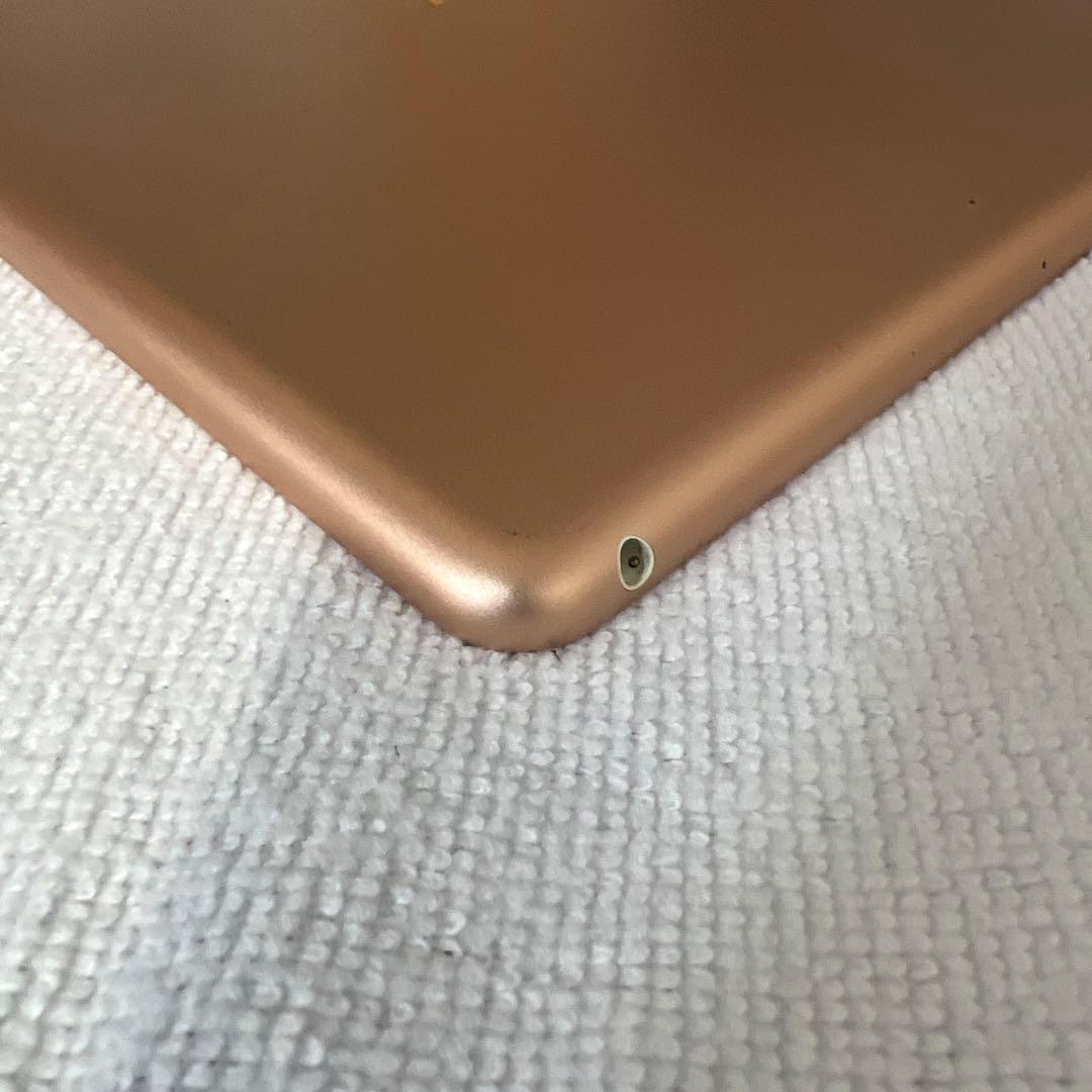 Apple iPad (第6世代) 32GB ゴールド Wi-Fiモデル
