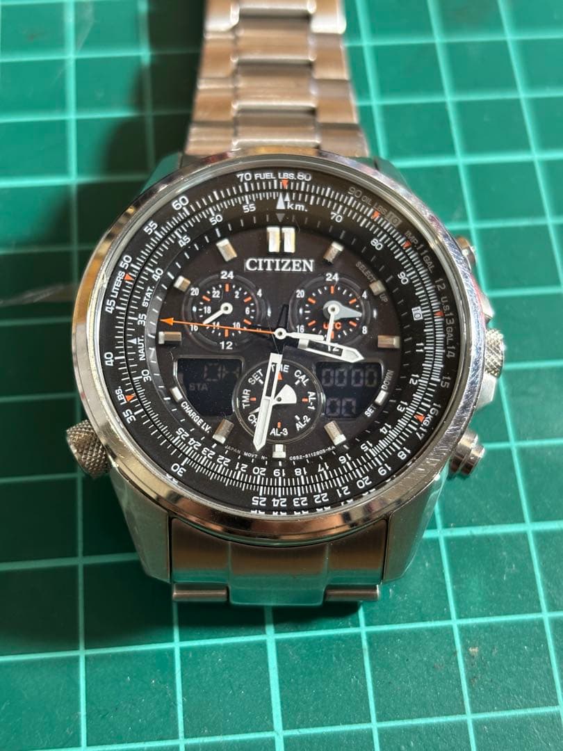 稼動品　CITIZENエコドライブ　ワールドタイムソーラーアナデジ