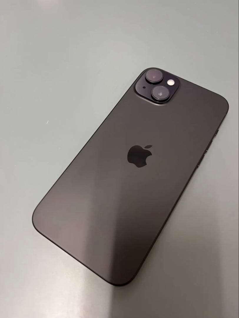 【最終値下げ】美品Apple iPhone 15plus ブラック　128GB