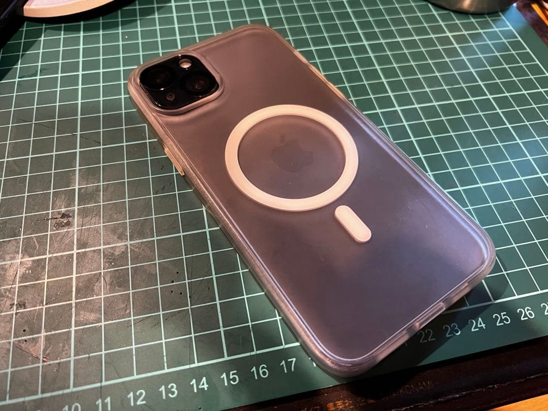 【最終値下げ】美品Apple iPhone 15plus ブラック　128GB