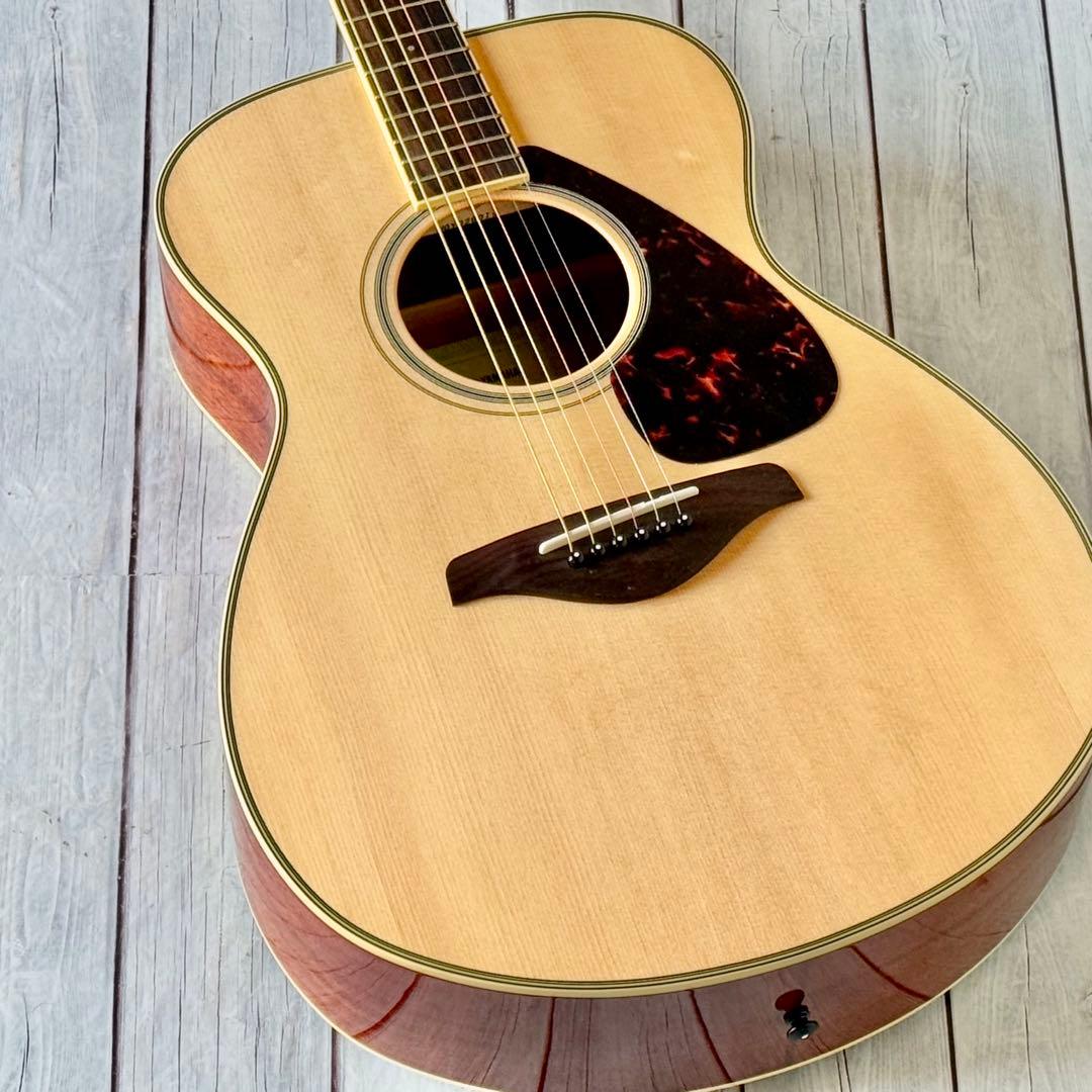 YAMAHA「FS820」トップ単板アコースティックギター