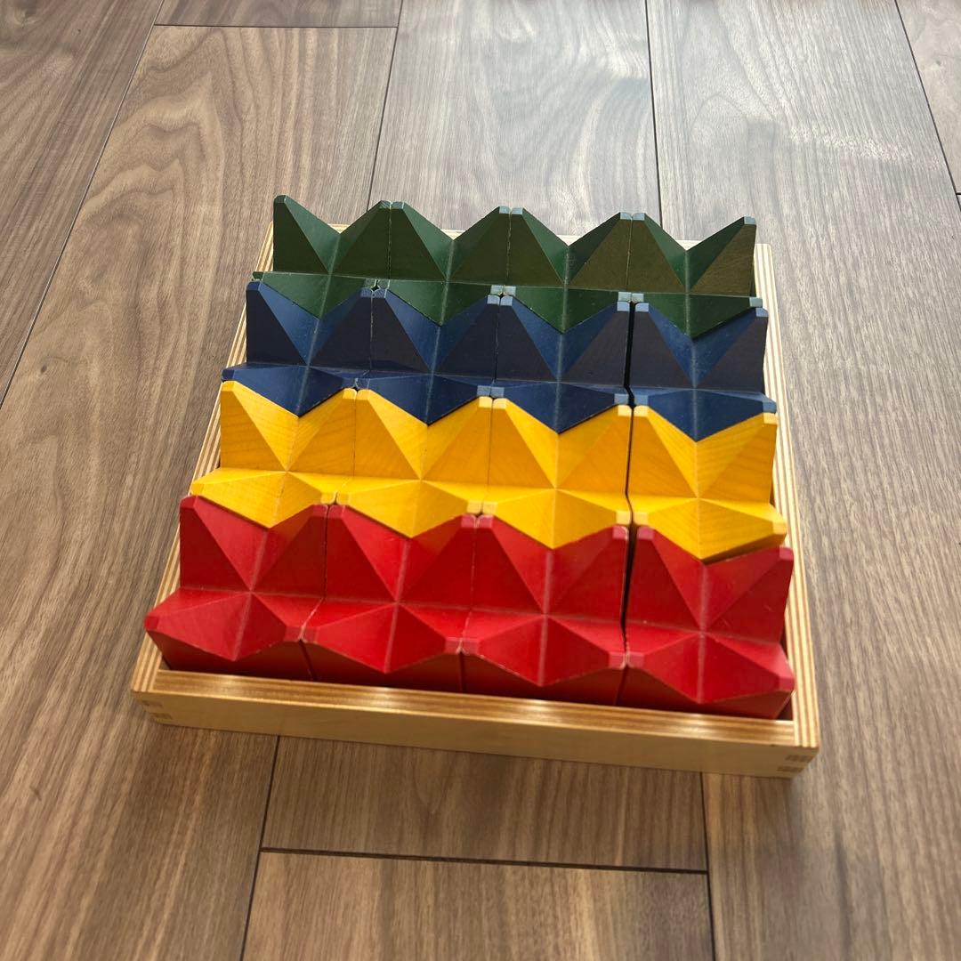 naef ネフ社 Naef Spiel ネフスピール 木箱付き　積み木 知育玩具