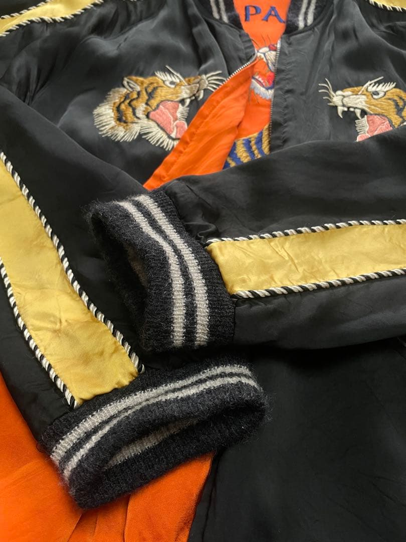 ★美品　テーラー東洋　スペシャル　港商リバーシブル虎刺繍　スカジャン