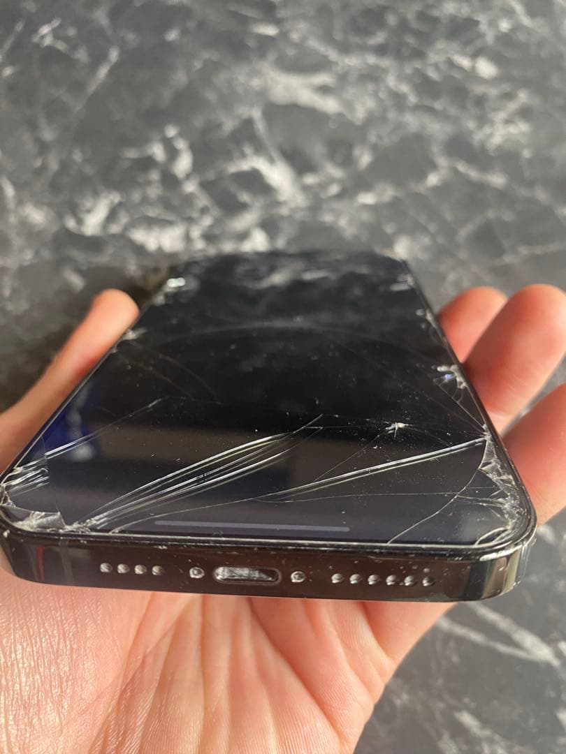 iphone14プロマックス 本体