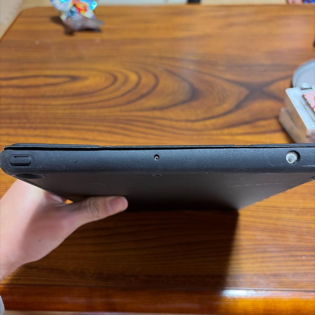 iPad (第9世代) スペースグレー 本体 + カバー 64GB wi-fi