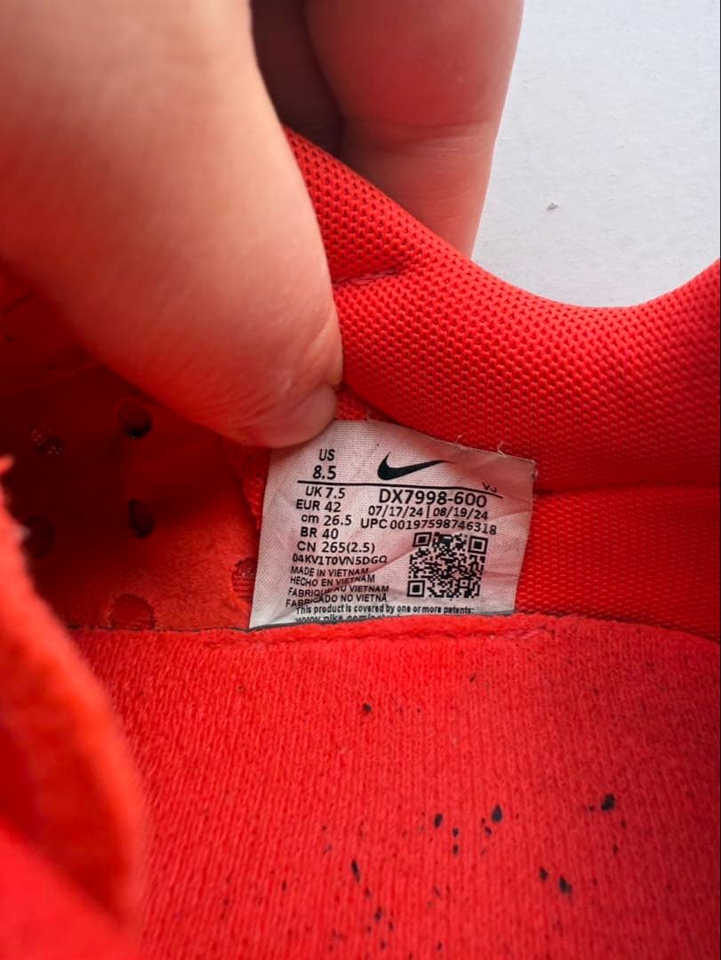 NIKE ズーム　ライバル　ワッフル6 収納袋付き　オレンジ色