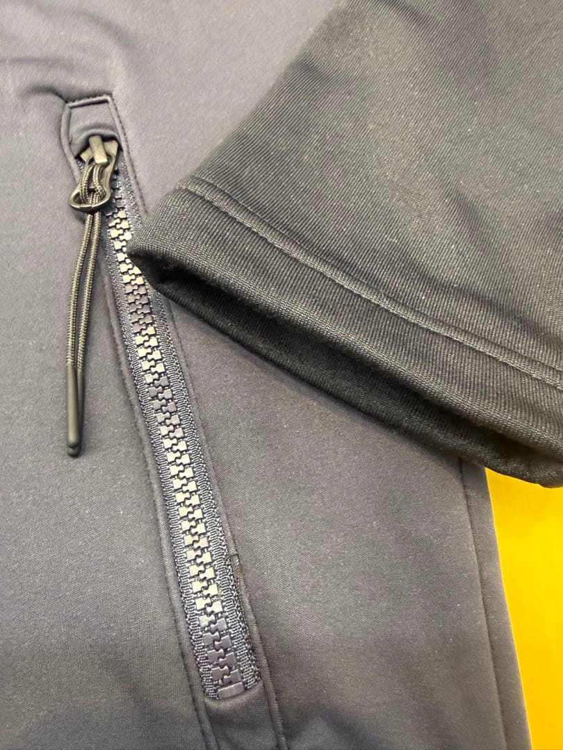 BRIEFING ポーラテックパーカー　ネイビー美品