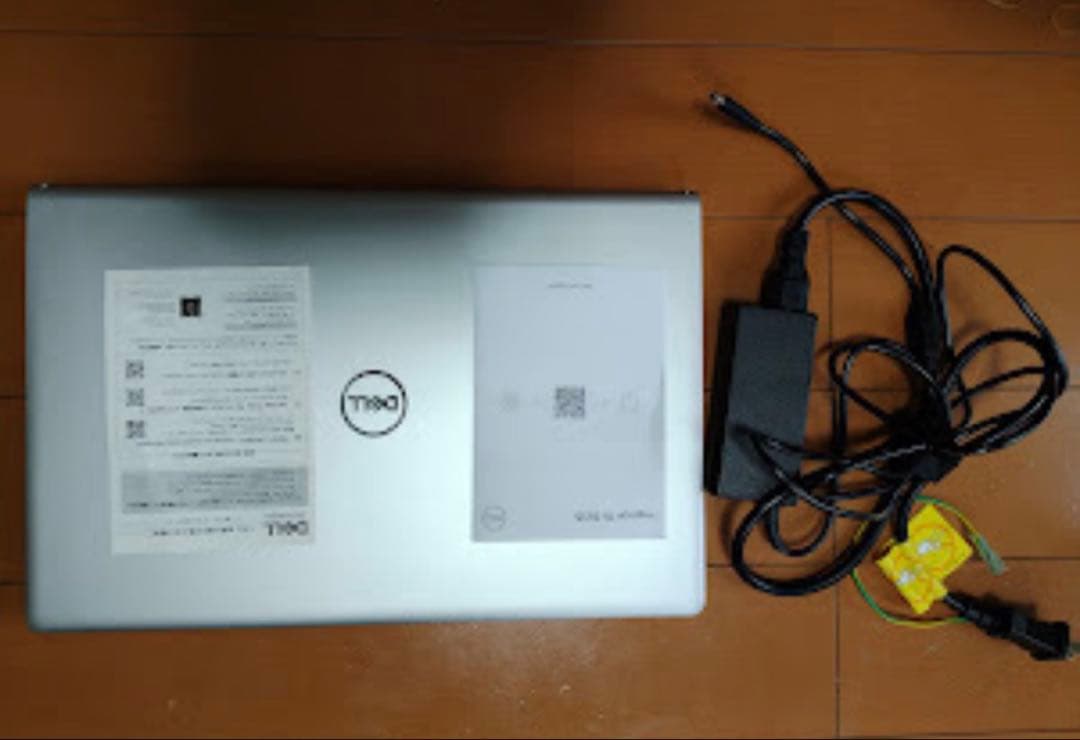 Dell Inspiron15 3535 Ryzen7 シルバー 15.6インチ