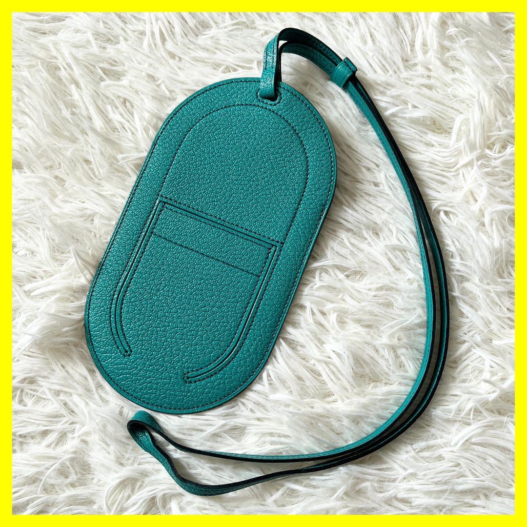 HERMES エルメス　スマホカバー インザループ トゥーゴー PM グリーン