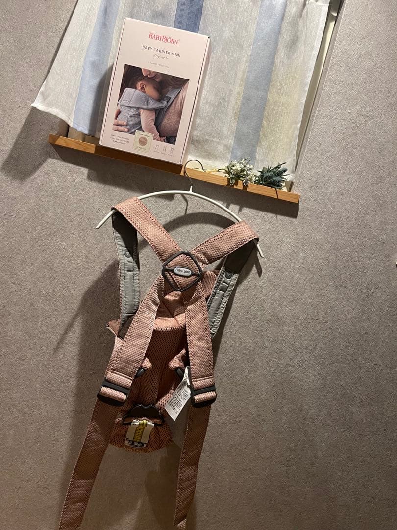 【美品】BABYBJÖRN ベビーキャリア ミニ エアリーメッシュダスティピンク