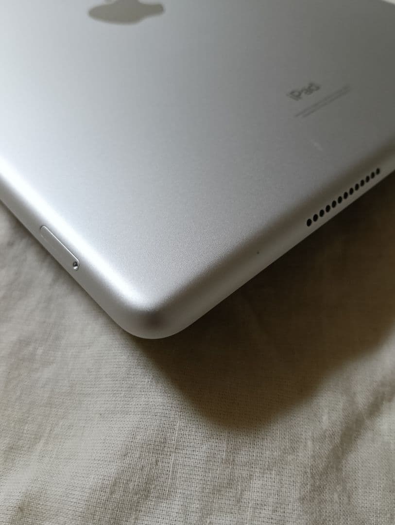 美品 iPad 第9世代 バッテリー87%