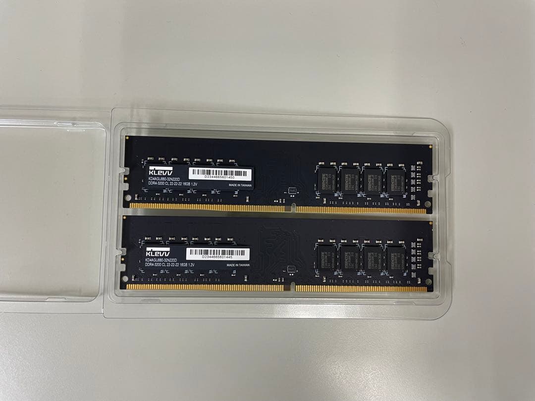 KLEVV DDR4 メモリー 16GB×2枚 3200MHz