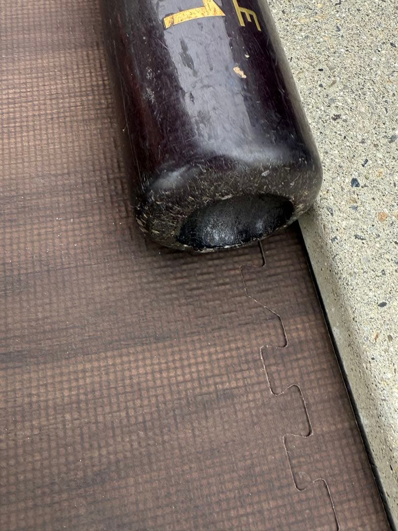 ビクタス　硬式木製　バット　V51