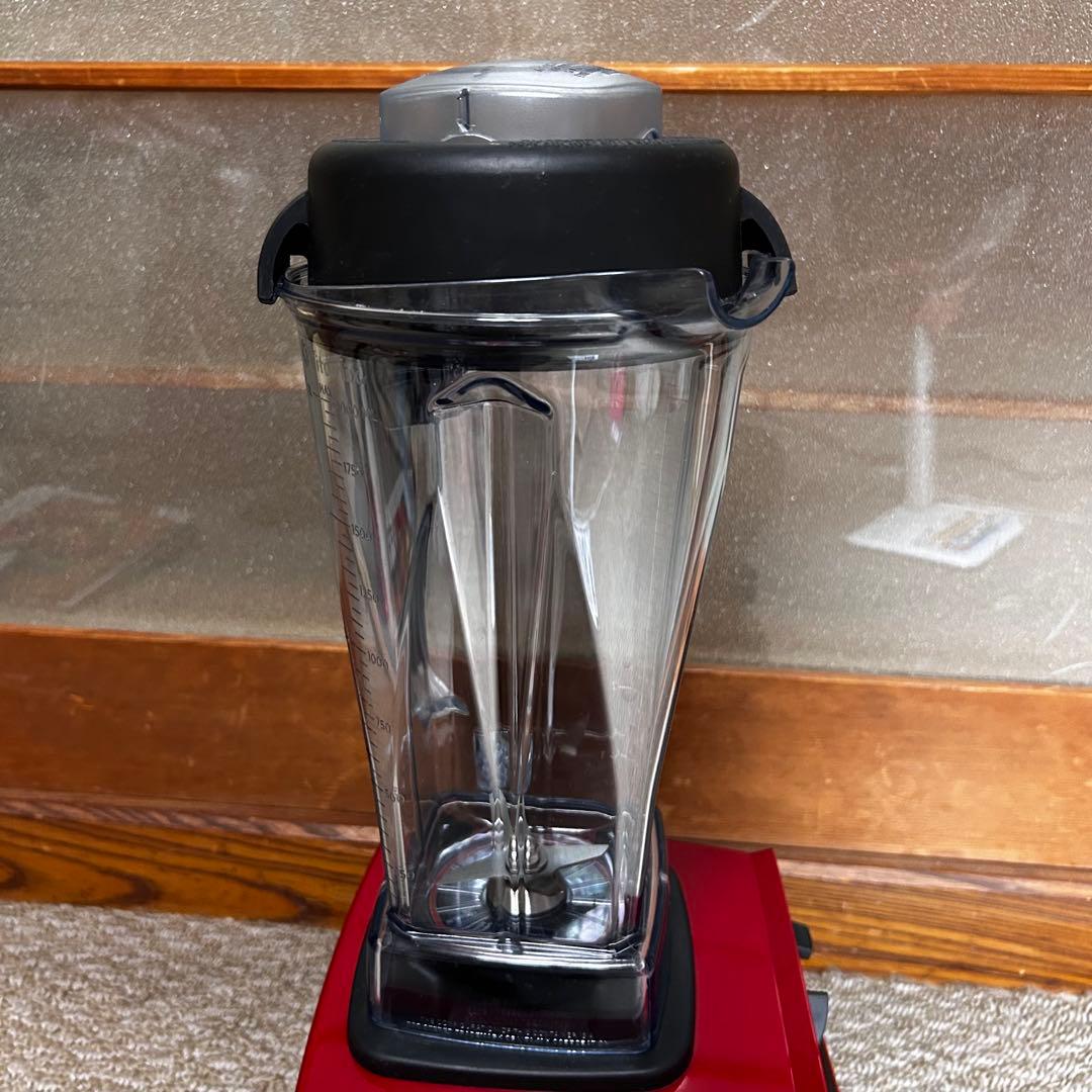 美品 Vitamix バイタミックス TNC5200 レッド VM0111