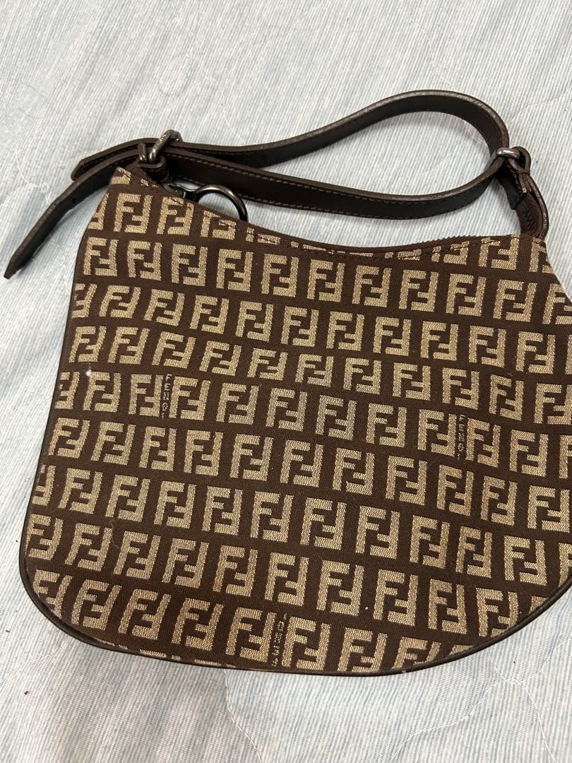 Fendi FFロゴポーチ ブラウン