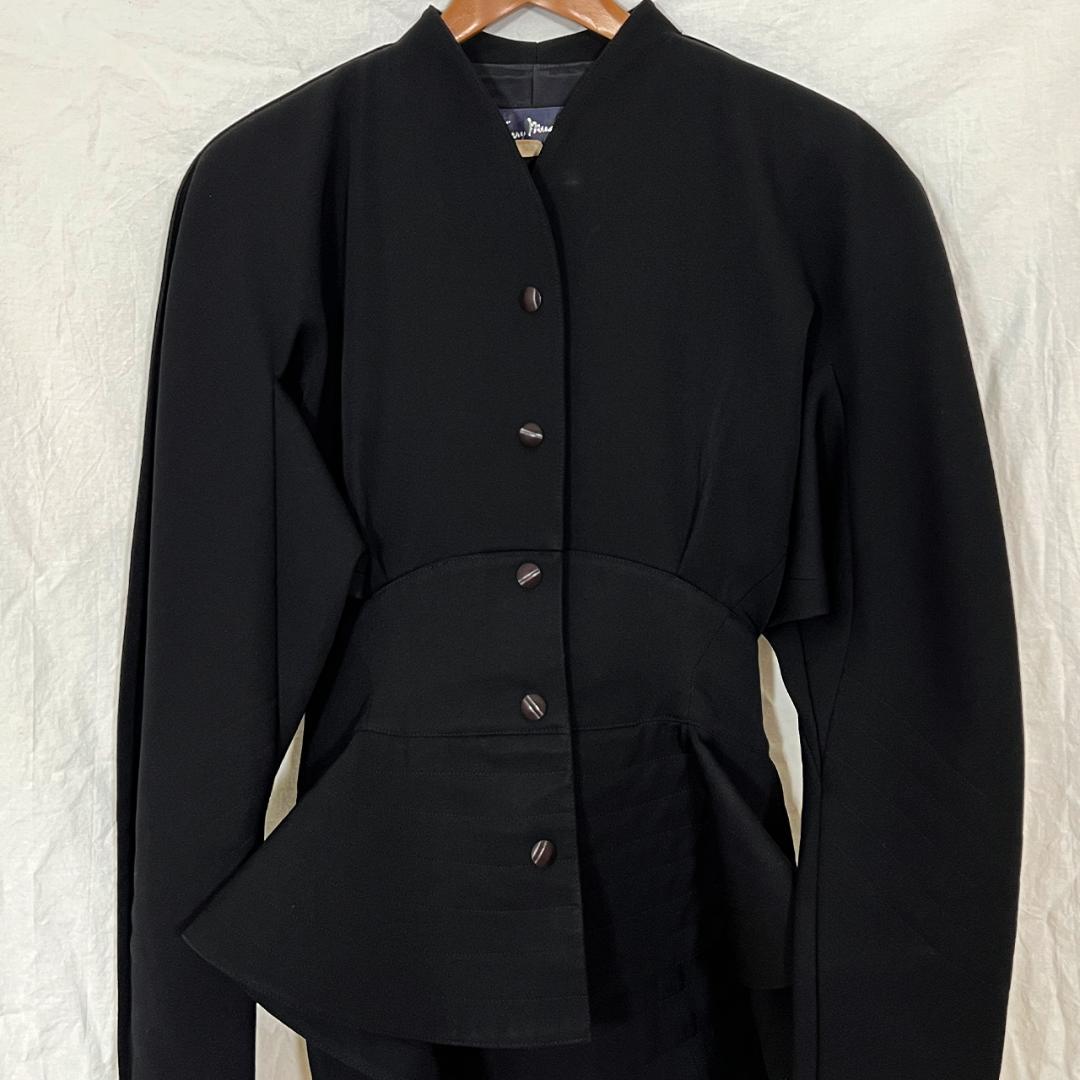 ティエリーミュグレー ブラック ペプラムジャケット THIERRY MUGLER