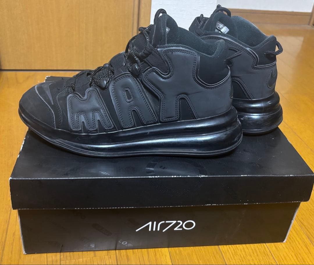 ニ*2様 NIKE AIR MORE UPTEMPO 720 ブラック　セカオワ