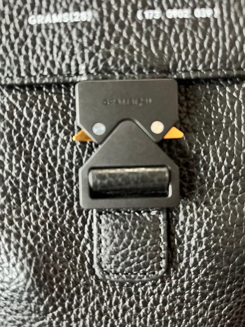 GRAMS(28) 173 モバイル・クロスボディバッグ　グラムス　ブラック