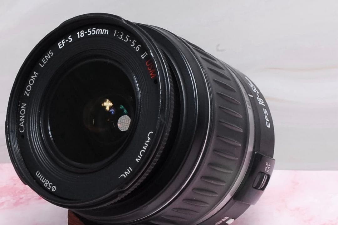 超軽量✨持ち運びにも便利✨Canon Kiss X7✨旅行にも最適✨