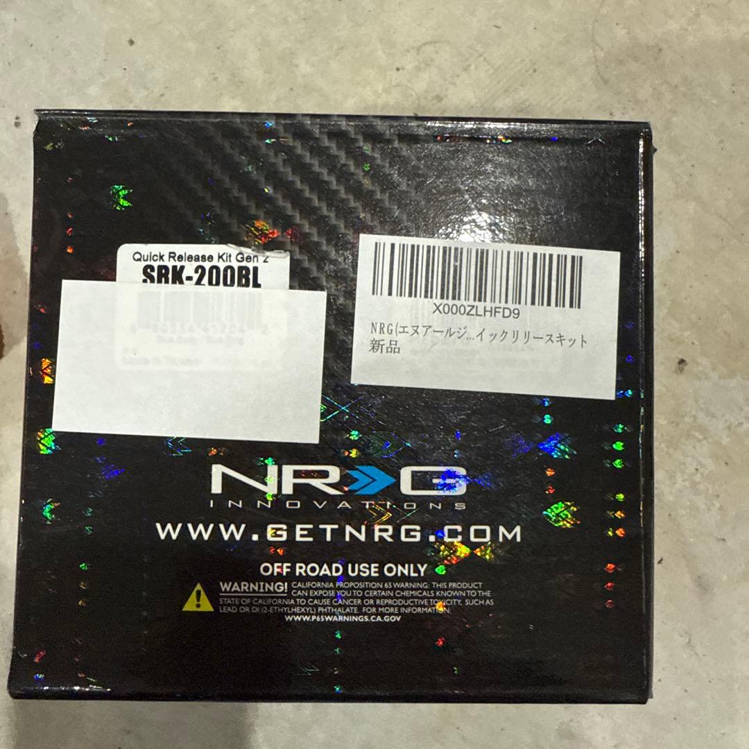 NRG SRK-200BLクイックリリース　レンチン音