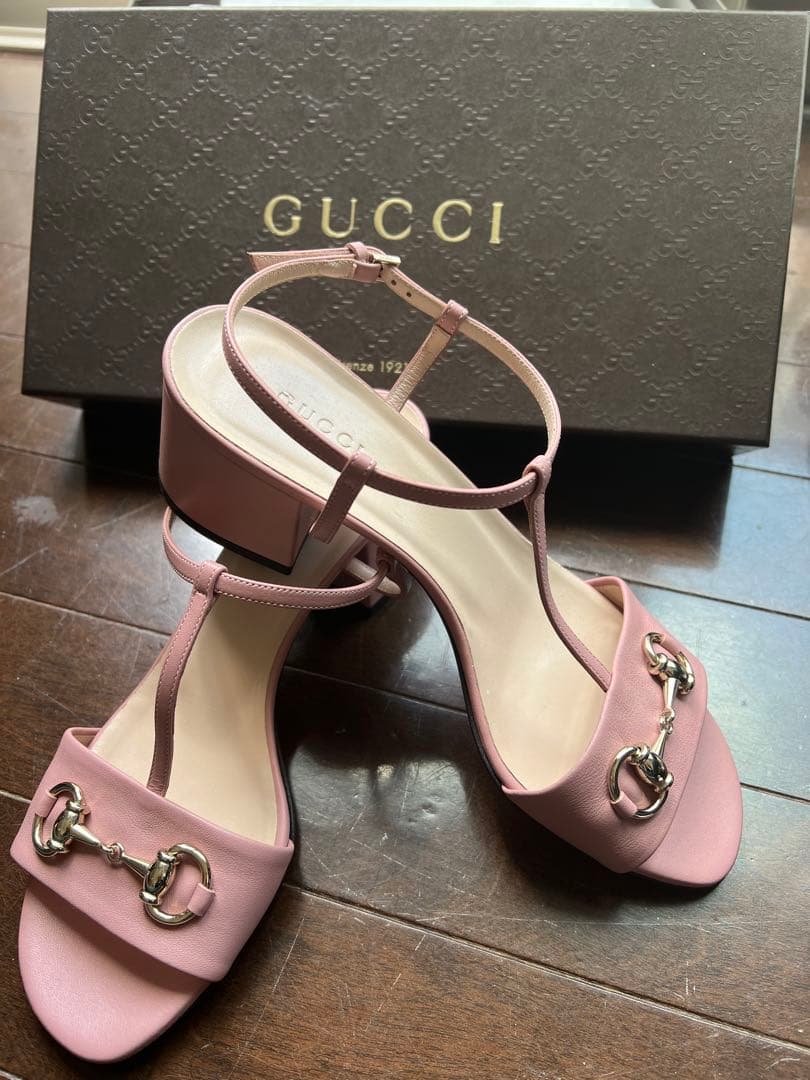 【専用】!!大幅値下げ!!【新品/未使用】GUCCI レディース サンダル