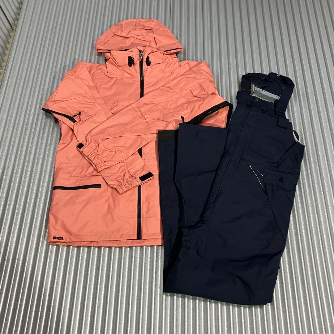 未使用　グリーンクロージング　オガジャケット　ビブパンツ　スノボウェア　上下